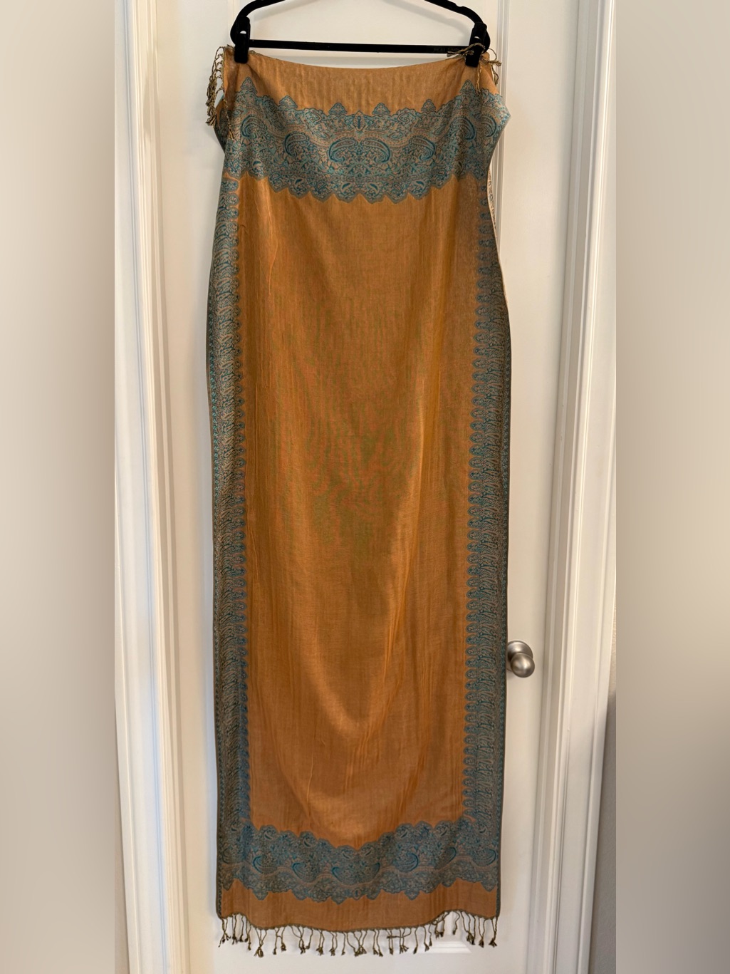 100 Cashmere Scarf Nwot